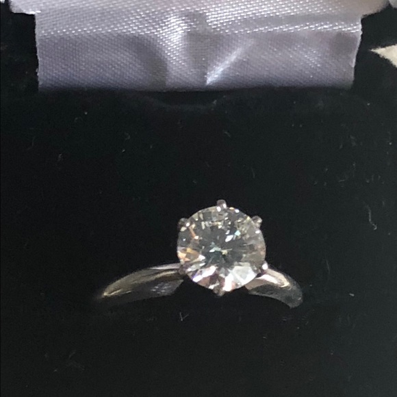 Solitaire diamond ring - Picture 3 of 7